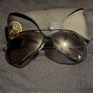 Ray-Ban Classic Aviator Sunglasses